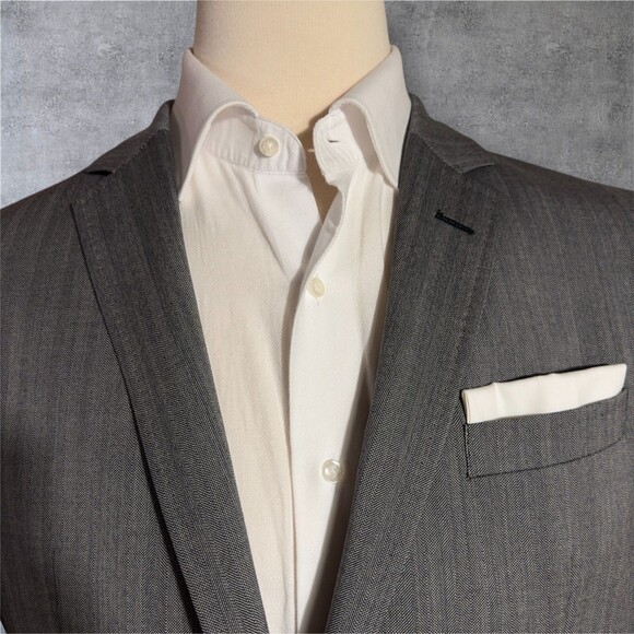 HUGO BOSS Mens Blazer Sport Coat Jacket Two Button Jacket 42R Gray Wool Suits - Picture 4 of 16